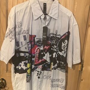 Makaveli Branded graphic button up shirt.  New with tags